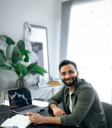 Skip the line,
        pay your taxes online
        Funds